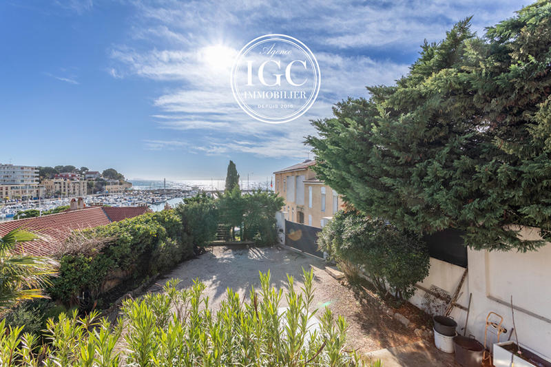 Maison - 114 m² - 4 pièces