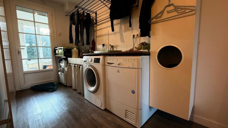 Maison - 194 m² - 8 pièces