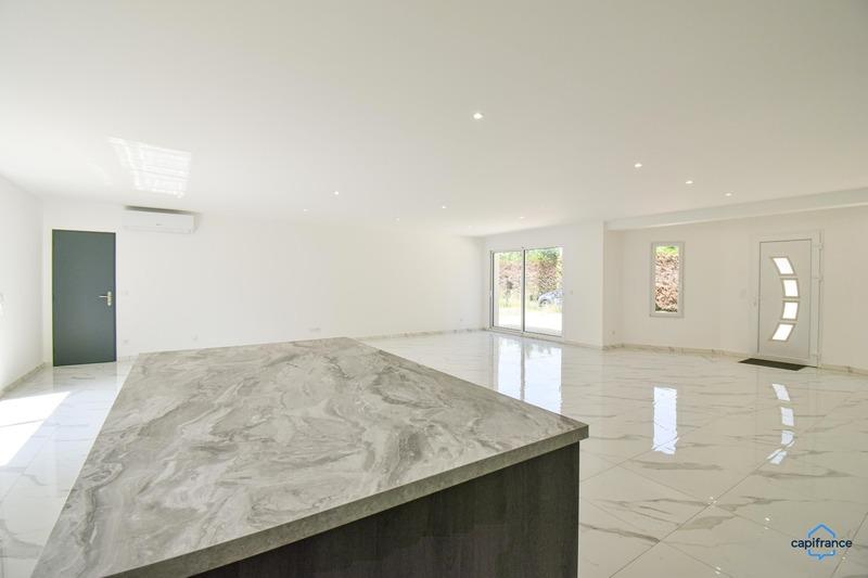 Maison - 120 m² - 5 pièces