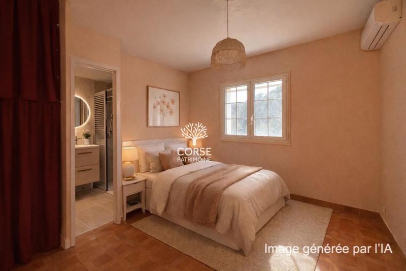 Maison traditionnelle - 250 m² - 5 pièces