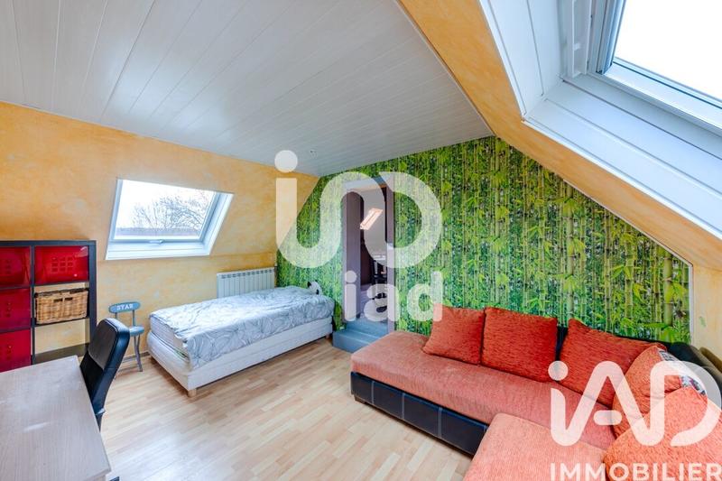 Maison - 127 m² - 8 pièces