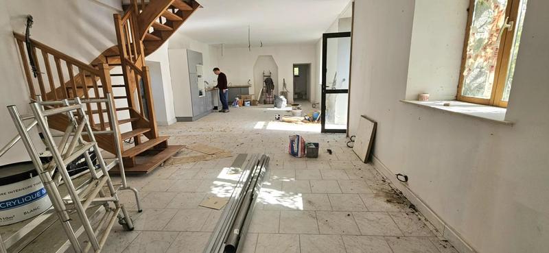 Maison - 179 m² - 8 pièces