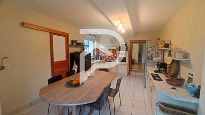 Maison - 145 m² - 5 pièces