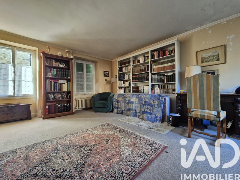 Maison - 180 m² - 7 pièces