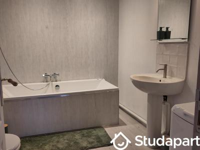 Maison - 64 m² - 2 pièces