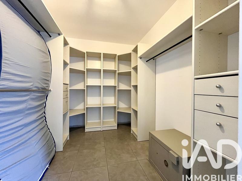 Maison - 178 m² - 5 pièces