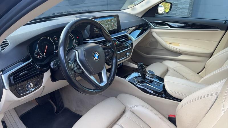 Bmw Série 5 Touring (G31) 530d 265 Bva8 Sport - Automatique Entretien constructeur