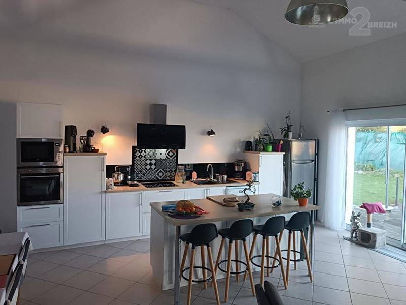Maison - 206 m² - 5 pièces