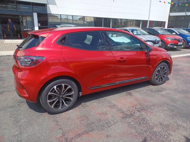 Renault Clio E-Tech full hybrid 145 Techno