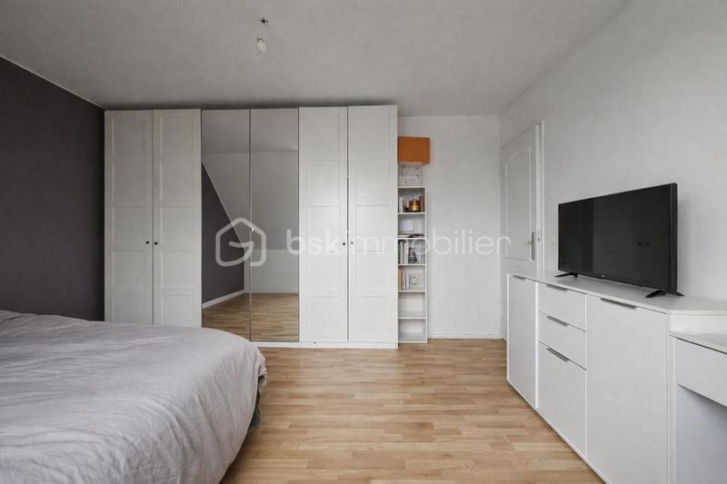 Maison - 125 m² - 6 pièces