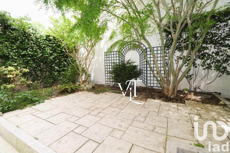 Appartement - 97 m² - 5 pièces