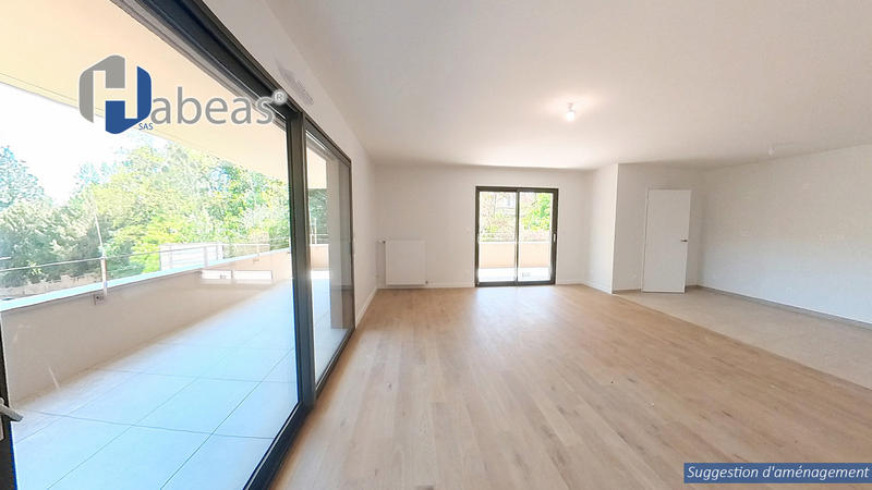 Appartement - 103 m² - 4 pièces