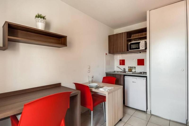 Studio - 18 m² - 1 pièce