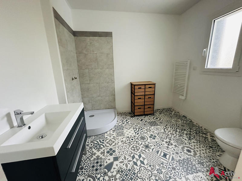 Maison - 80 m² - 3 pièces