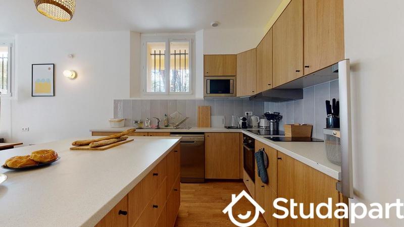 Chambre - 9 m² - 1 pièce