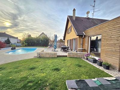 Maison - 150 m² - 7 pièces