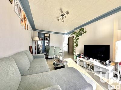 Appartement - 79 m² - 4 pièces