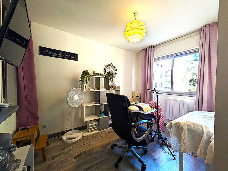 Appartement - 97 m² - 5 pièces