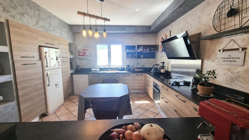 Villa - 130 m² - 5 pièces