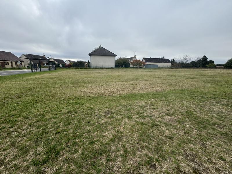 Terrain - 875 m²