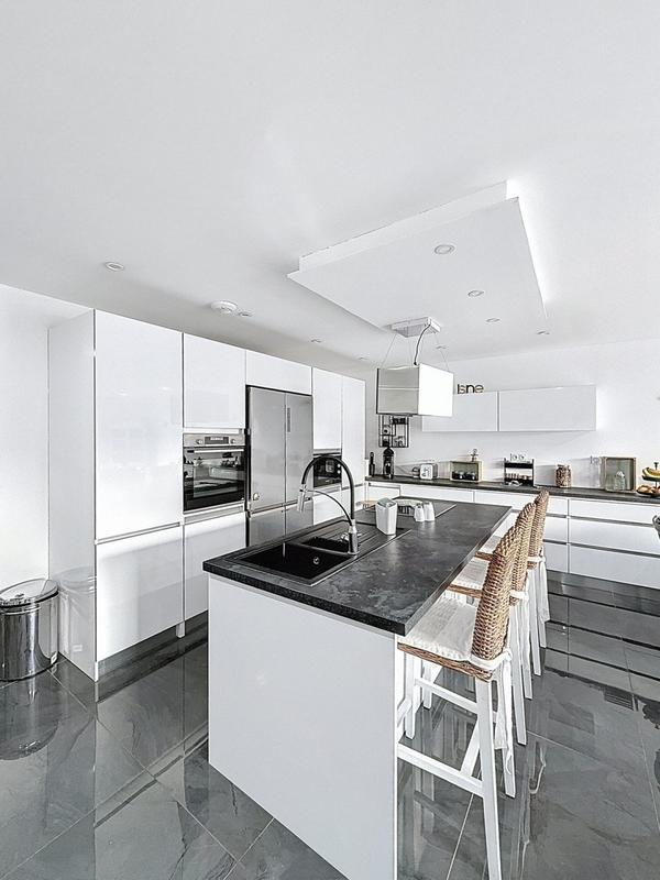 Maison - 124 m² - 7 pièces