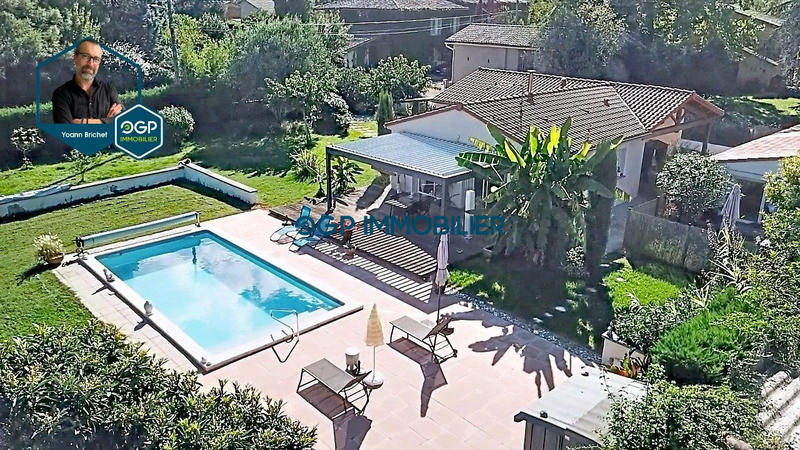 Villa - 160 m² - 6 pièces