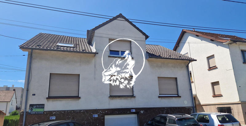 Maison - 215 m² - 10 pièces