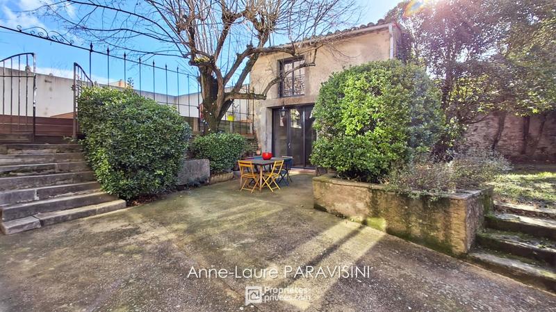 Maison de village - 190 m² - 7 pièces