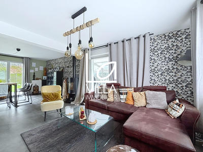 Maison - 122 m² - 6 pièces