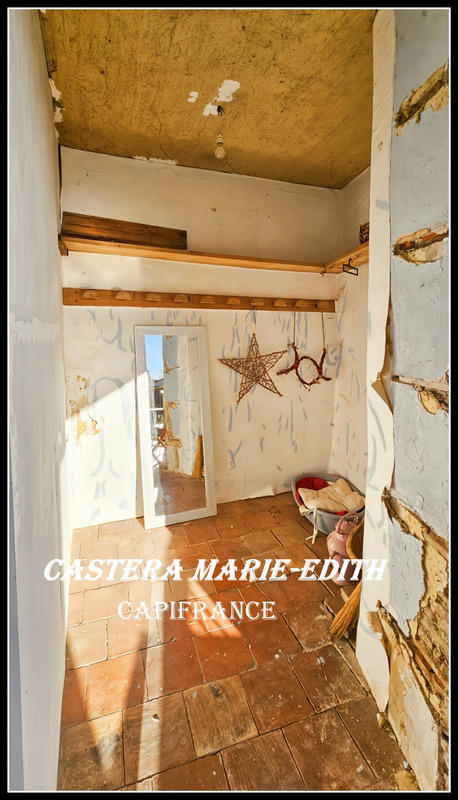 Maison en pierre - 202 m² - 7 pièces