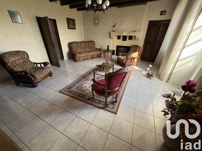 Maison - 220 m² - 7 pièces