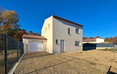 Villa - 100 m² - 4 pièces