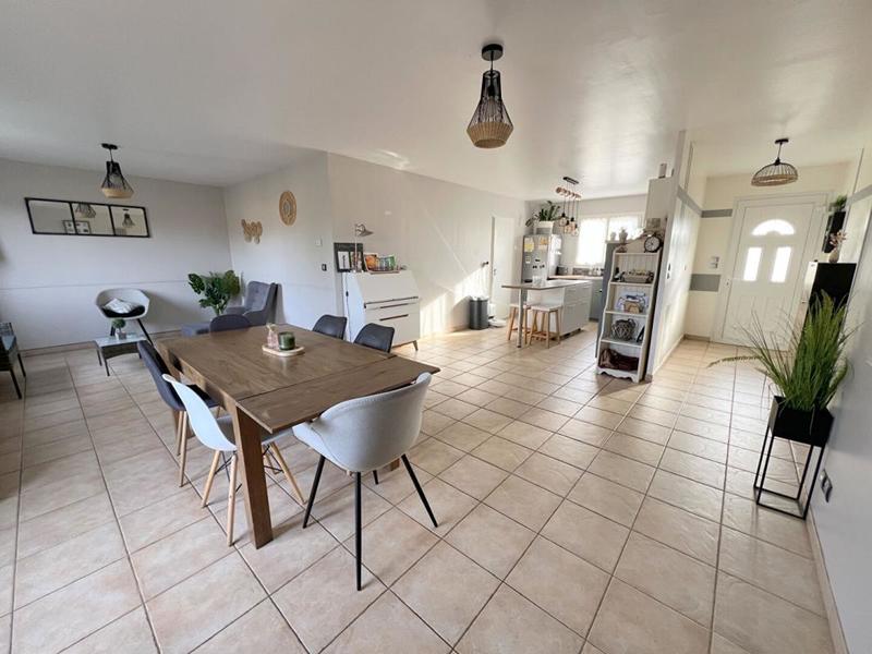 Maison - 92 m² - 4 pièces