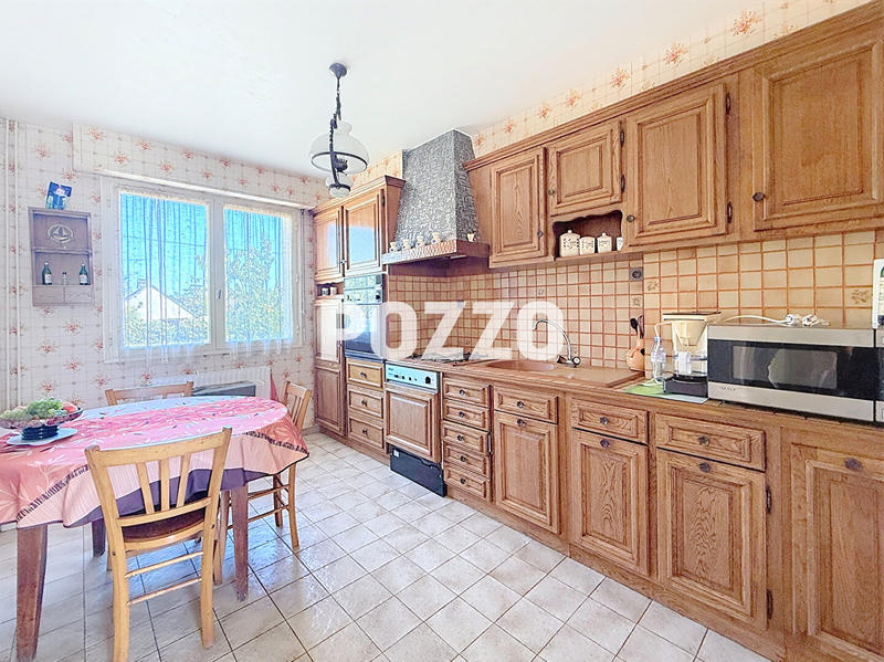 Maison - 128 m² - 7 pièces