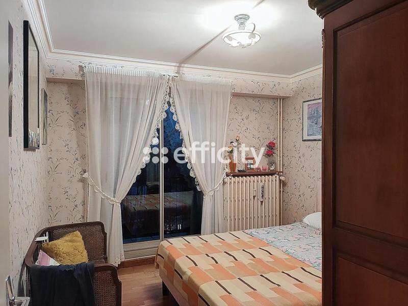 Appartement - 103 m² - 5 pièces