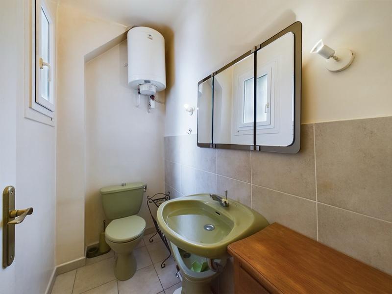 Appartement - 100 m² - 4 pièces