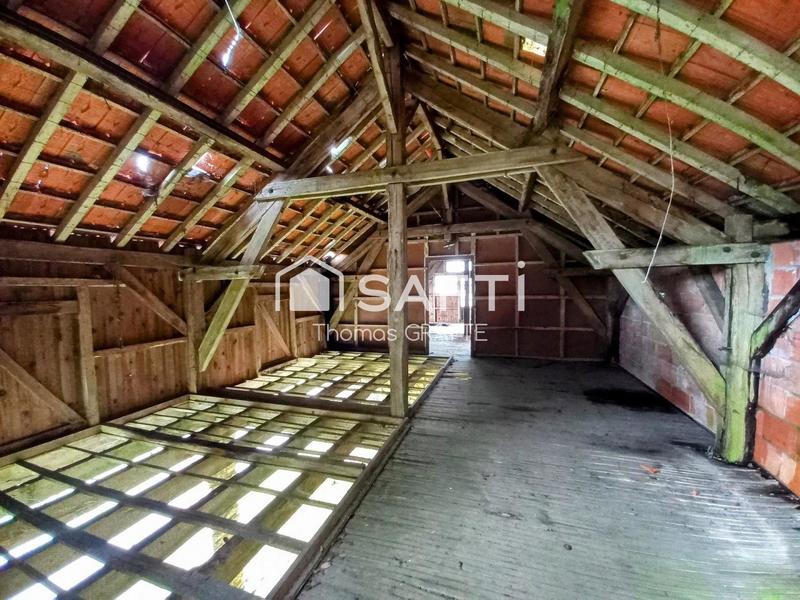 Maison - 263 m² - 7 pièces