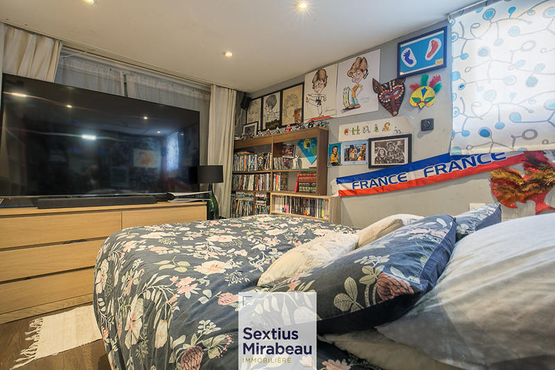 Maison - 95 m² - 5 pièces