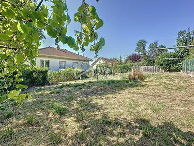 Maison - 143 m² - 6 pièces