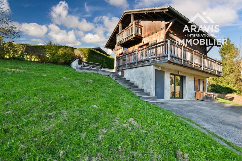 Châlet - 99 m² - 6 pièces