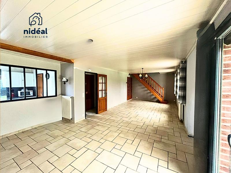 Maison - 240 m² - 8 pièces