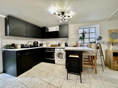 Appartement - 49 m² - 2 pièces