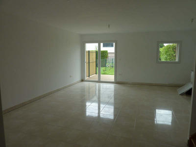 Maison - 84 m² - 4 pièces