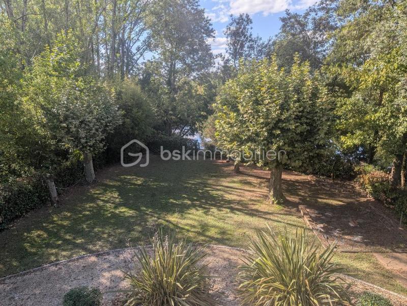 Maison en pierre - 98 m² - 5 pièces