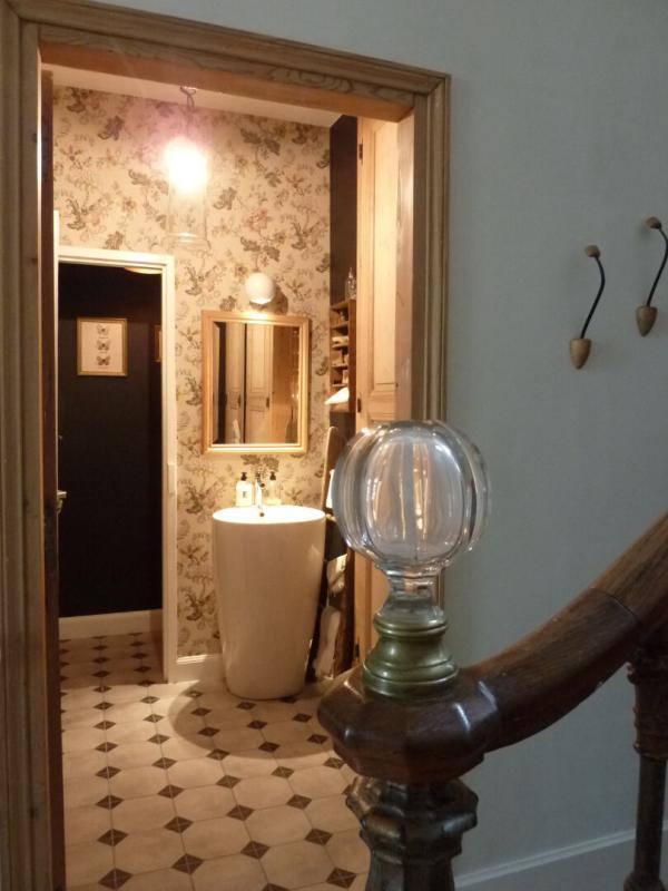 Maison - 330 m² - 8 pièces