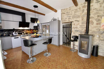 Maison - 200 m² - 4 pièces