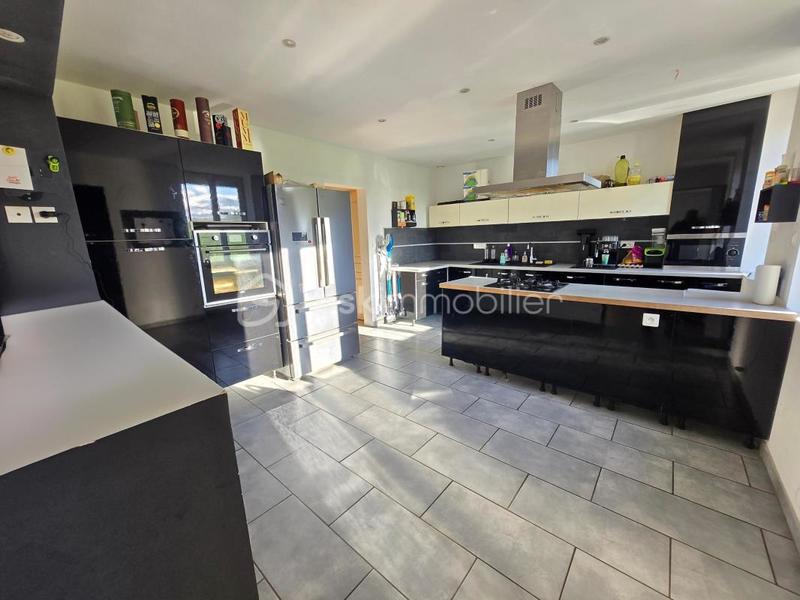 Maison de village - 158 m² - 5 pièces