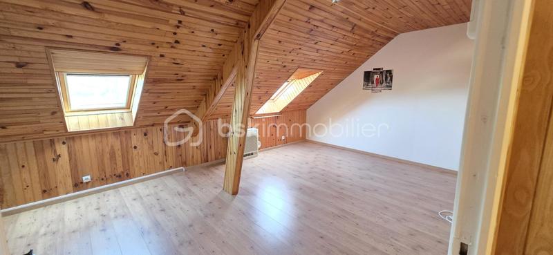 Propriété - 185 m² - 5 pièces