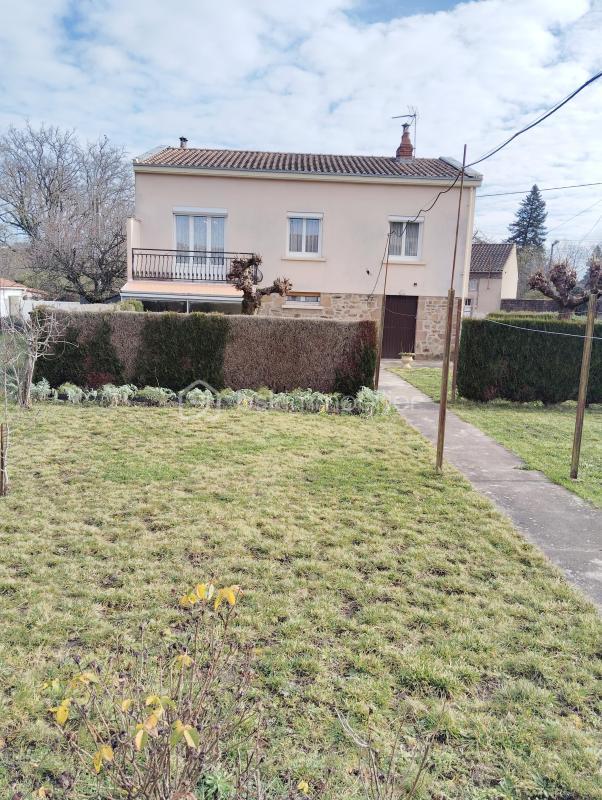 Maison - 121 m² - 5 pièces