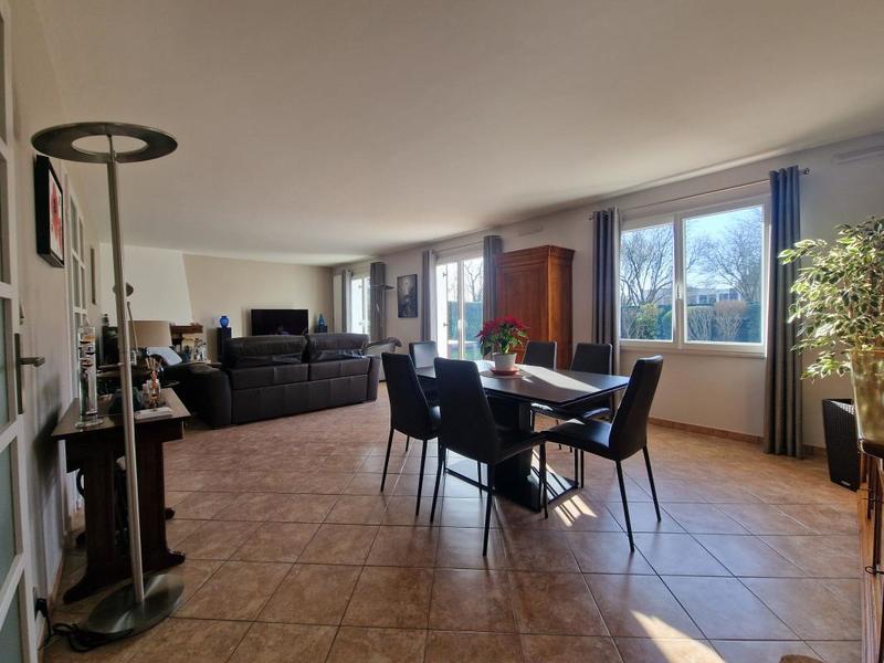 Maison - 136 m² - 6 pièces